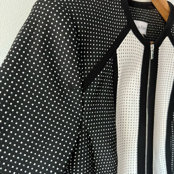 Calvin Klein Blazer with Black and Cream Pattern - Picture 2 of 6
